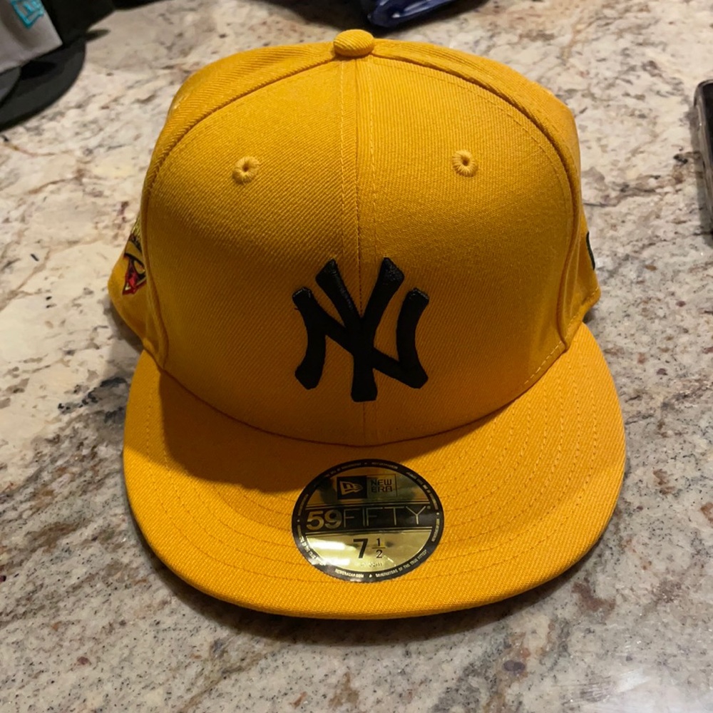 Yellow and Black World series hat